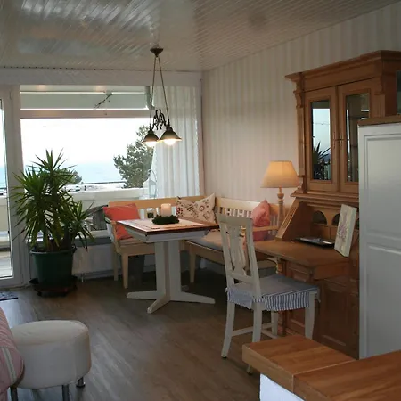 Aurelia's Meerblick *